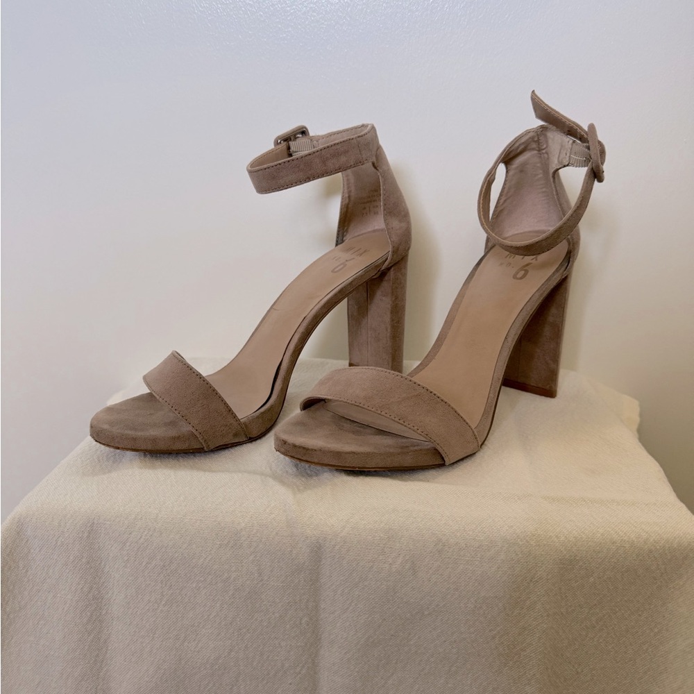 Mix No. 6 Cool Beige Strappy Block Heel 7.5